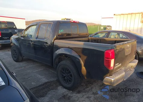 2016 Nissan Frontier Desert Runner/S/Sl/Sv z USA, uszkodzony, nr VIN 1N6AD0ER3GN701304